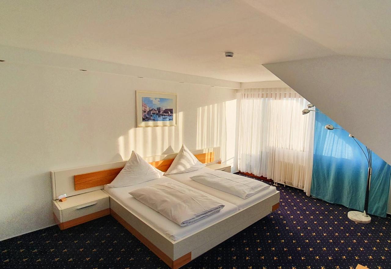 Schwaben Hotel Ebnisee Ngoại thất bức ảnh