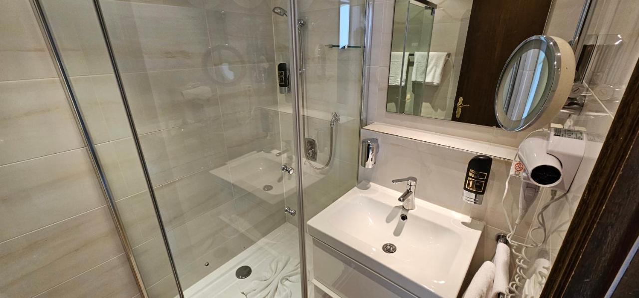 Schwaben Hotel Ebnisee Ngoại thất bức ảnh