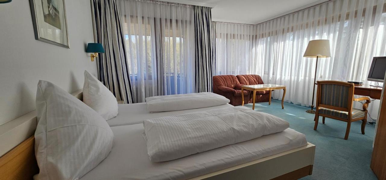 Schwaben Hotel Ebnisee Ngoại thất bức ảnh