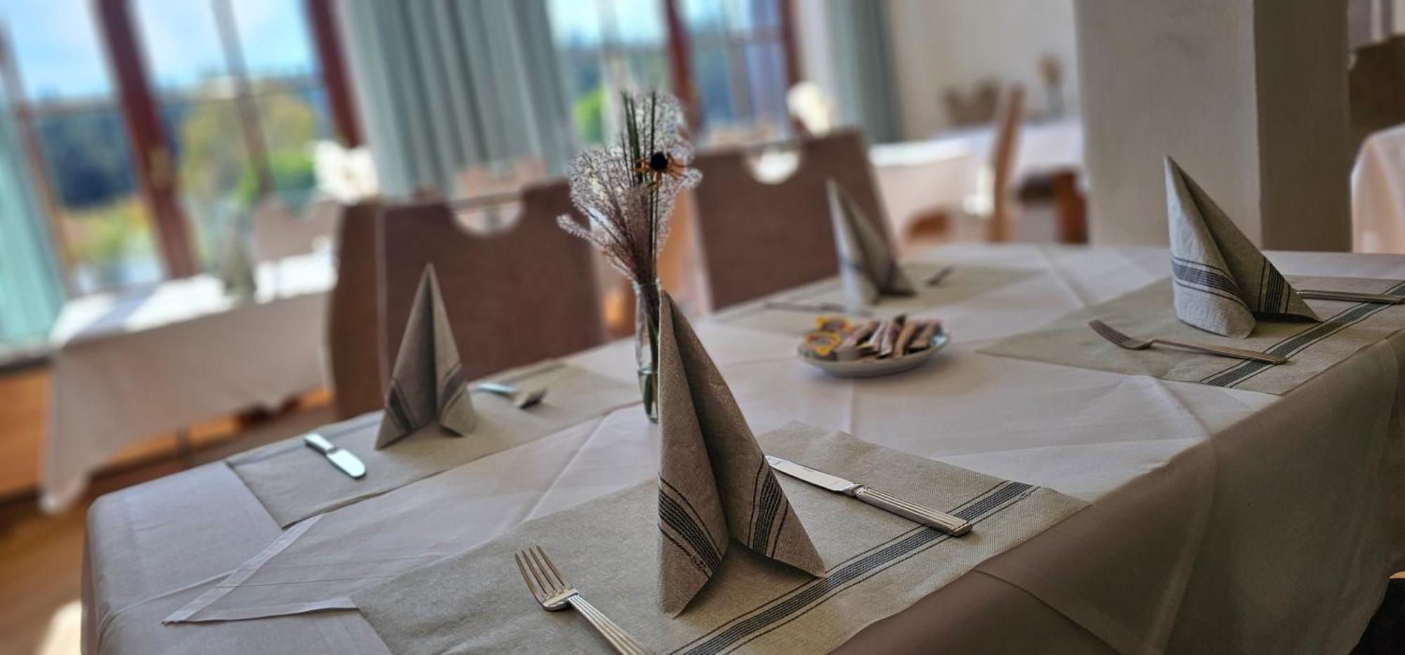 Schwaben Hotel Ebnisee Ngoại thất bức ảnh